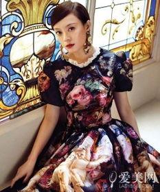 大陆熟女在线视频,网络诱惑与伦理边界